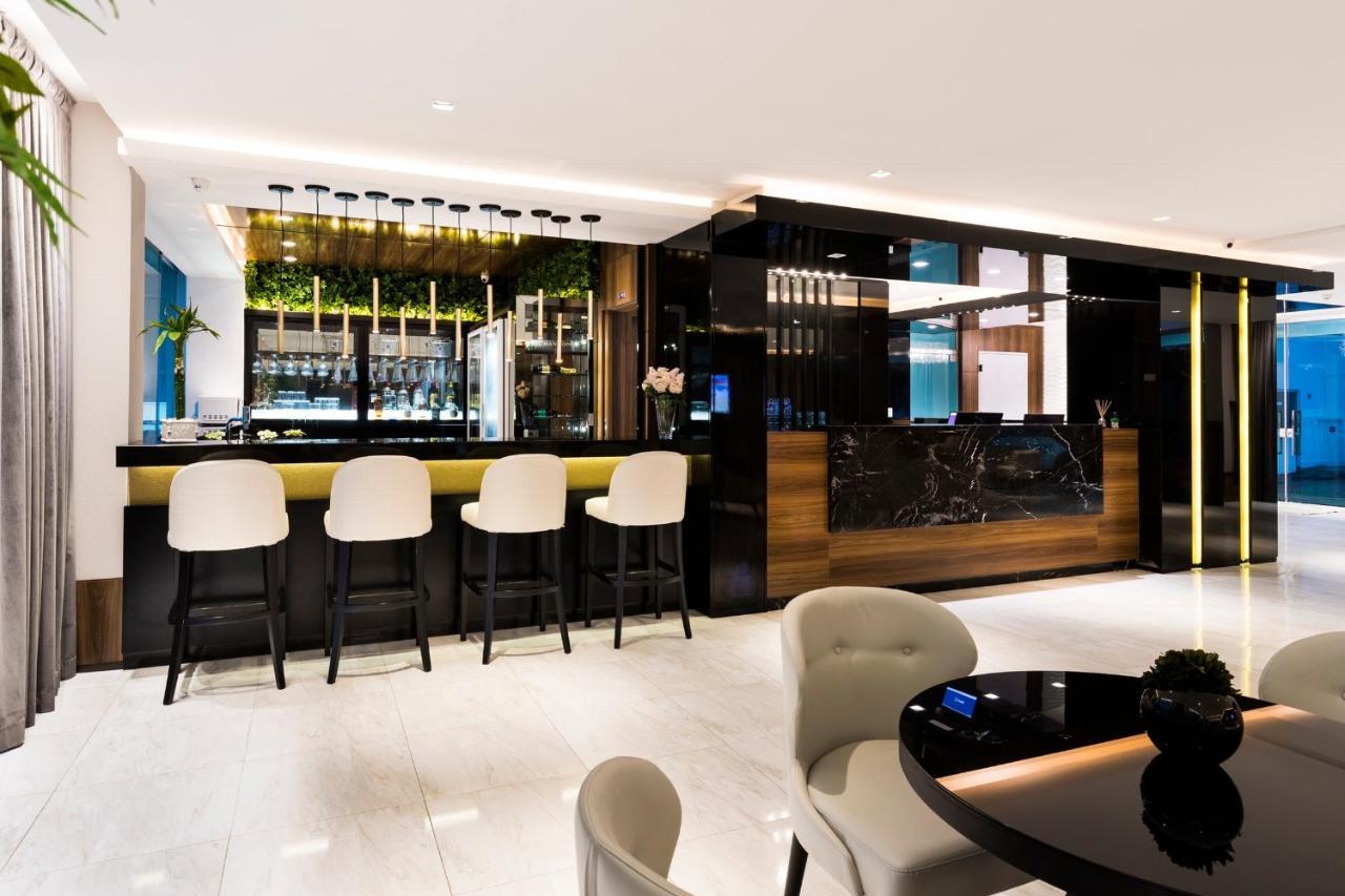 伊塔科洛米酒店 Piçarras 外观 照片
